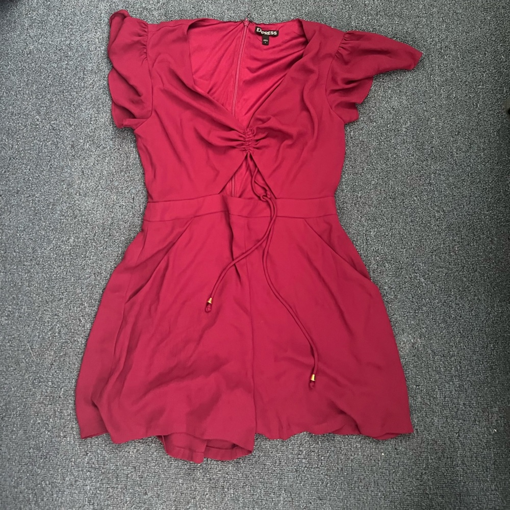 Express Romper with cutout